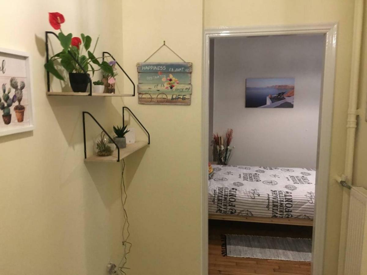La Vie En Rose Studio,Close To Beach, Paleo Faliro Athena Bagian luar foto